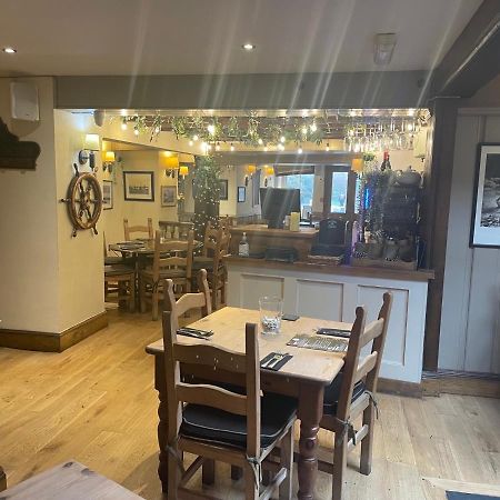 Garddfon Inn Y Felinheli Esterno foto