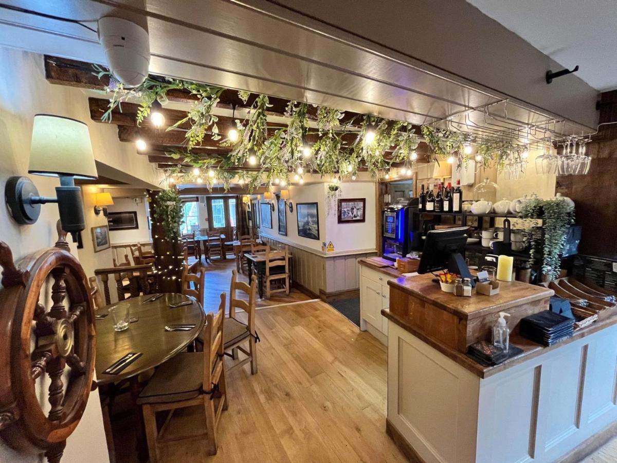 Garddfon Inn Y Felinheli Esterno foto